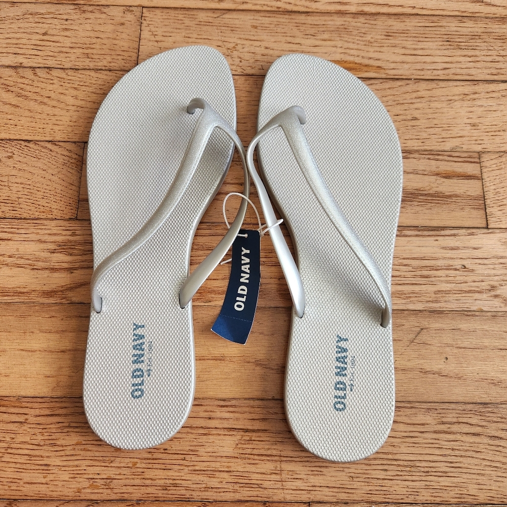 Womens OLD NAVY Vintage Flip Flops Size 10